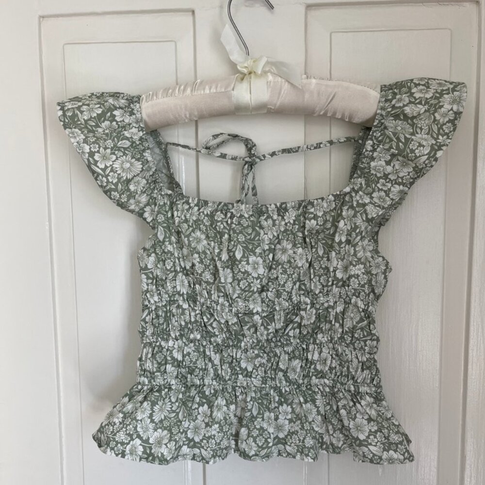 Altr'd State Green Floral Flutter Sleeve Smocked Top